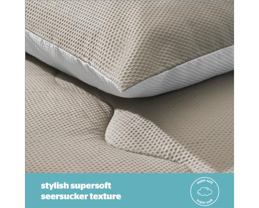 Superking - Silentnight Summer Breeze Seersucker Coverless Duvet 2.5 Tog Cream/Taupe