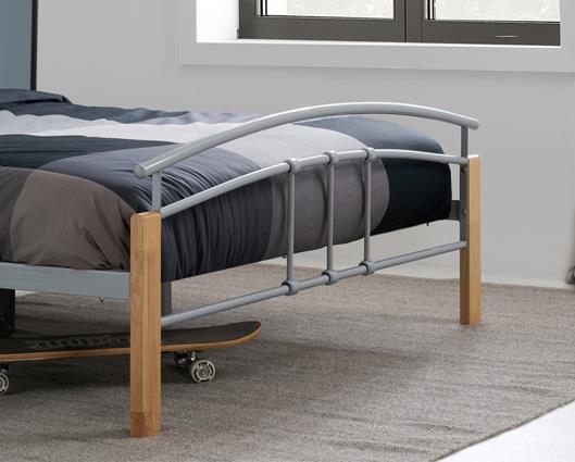 Tetras Double Bed