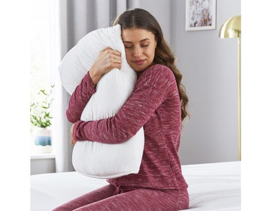 Silentnight Squishy Pillow