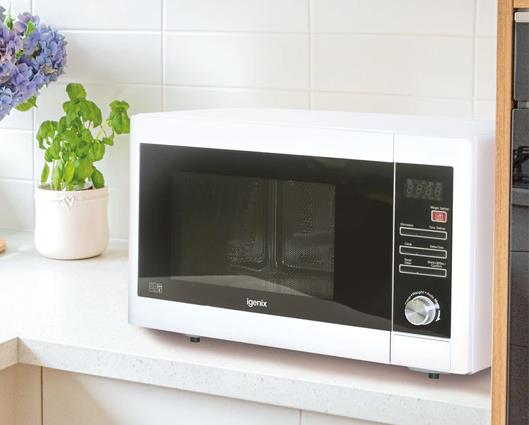 Igenix 30 Litre 900W Digital Microwave - White